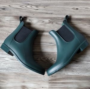 J Crew Mercantile Chelsea Green Rain Boots size 6